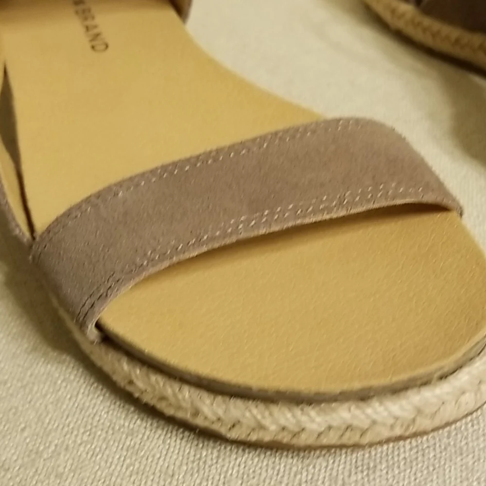 Lucky Brand Gadine Leather Jute Sandals - Picture 8 of 14